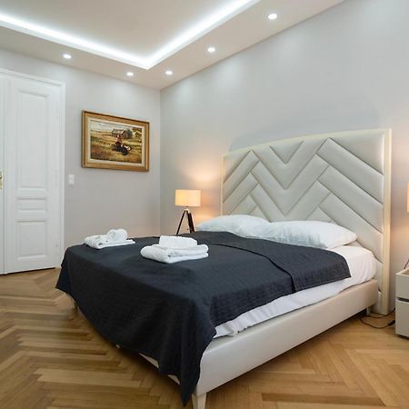 Charming 2-Room Apartment With Balcony, 15 Min To Center Viena Exterior foto